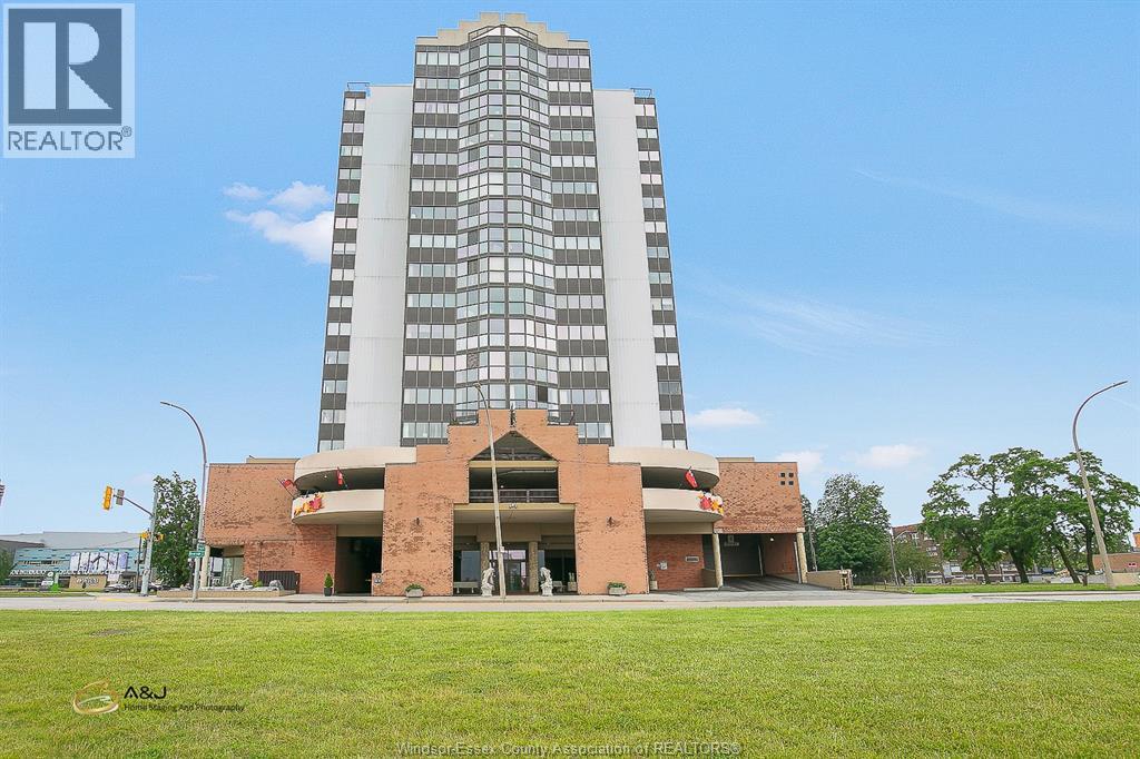 MLS# 25021429: 515 RIVERSIDE DRIVE West Unit# 806, Windsor, Canada