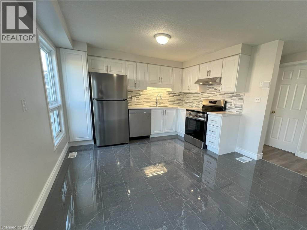 91 Donnenwerth Drive, Kitchener, Ontario  N2E 4C9 - Photo 8 - 40762840