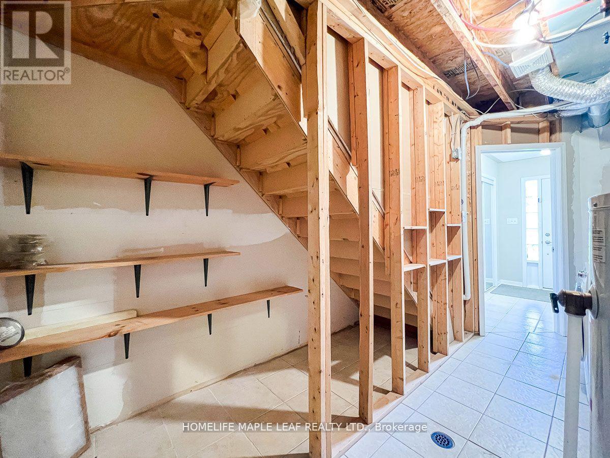 3159 Stornoway Circle, Oakville, Ontario  L6M 5H8 - Photo 20 - W12361037