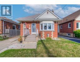 14 Barons Avenue S, Hamilton (Bartonville), Ca