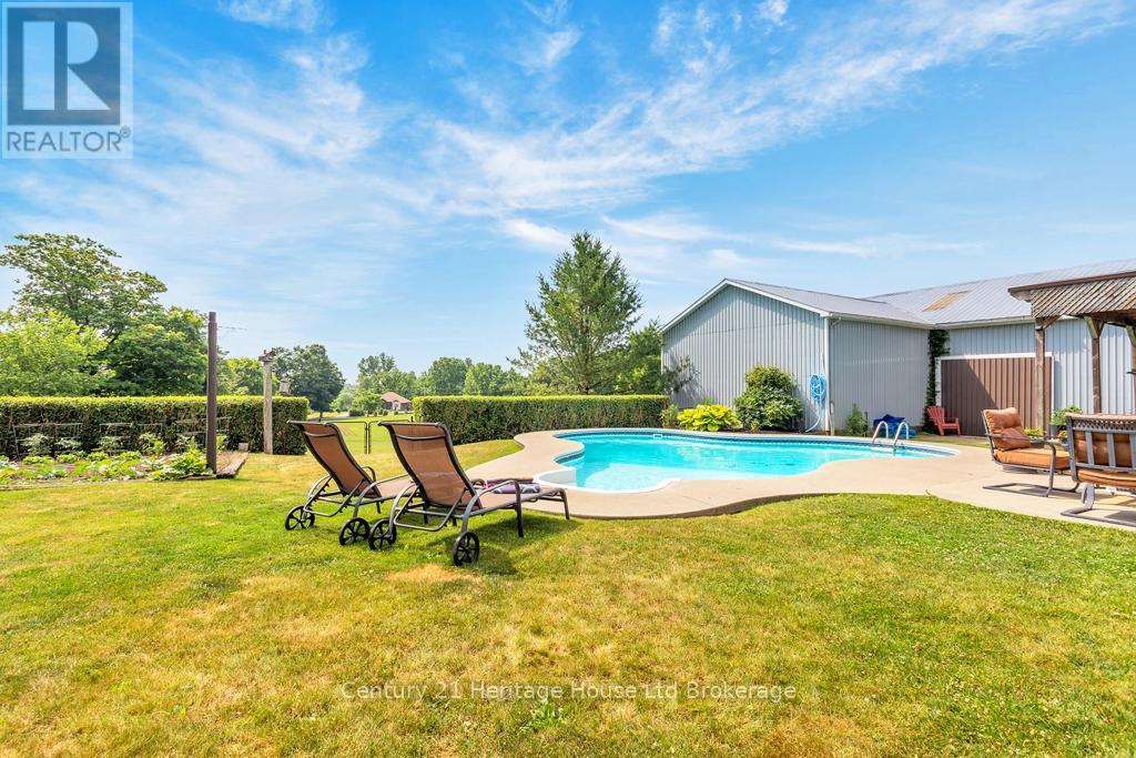 686 Goshen Road, Norfolk, Ontario  N4G 3C9 - Photo 16 - X12258037