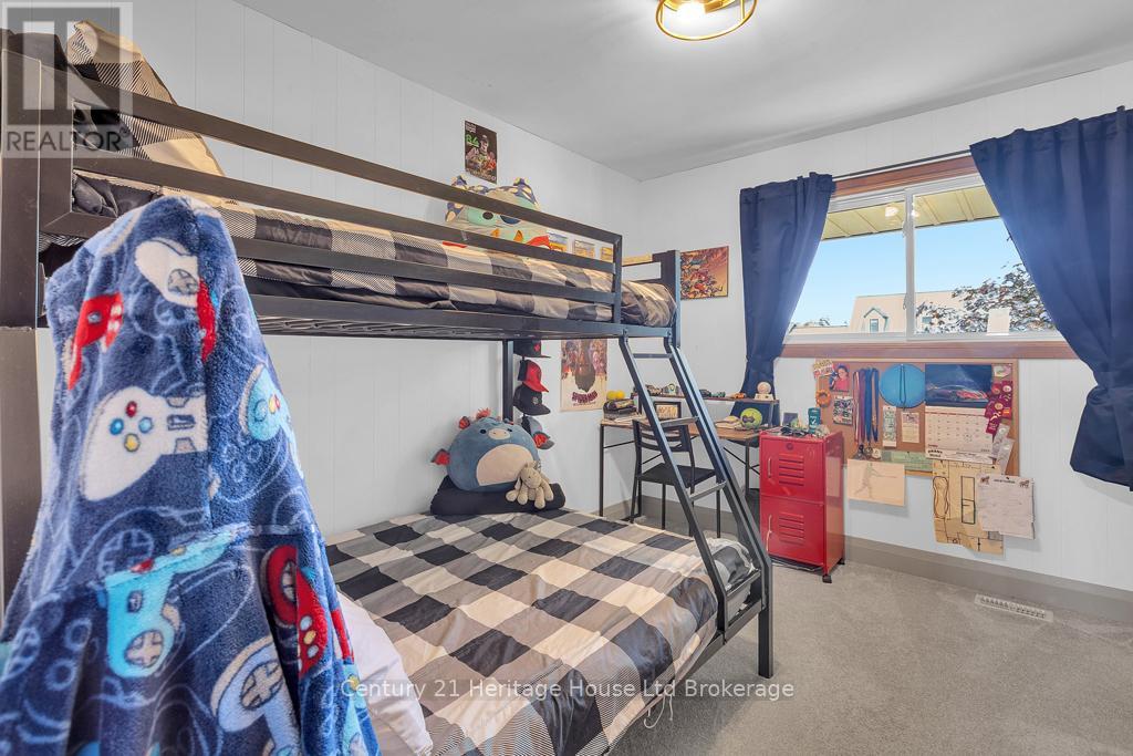 686 Goshen Road, Norfolk, Ontario  N4G 3C9 - Photo 11 - X12258037