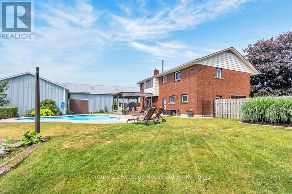 686 Goshen Road, Norfolk, Ontario  N4G 3C9 - Photo 17 - X12258037