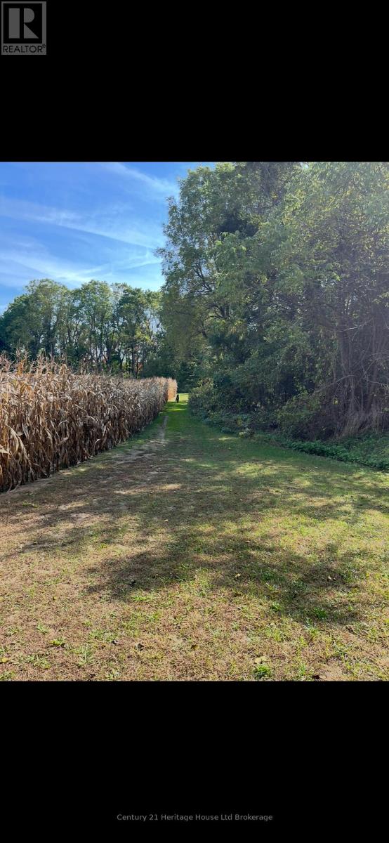 686 Goshen Road, Norfolk, Ontario  N4G 3C9 - Photo 42 - X12258037
