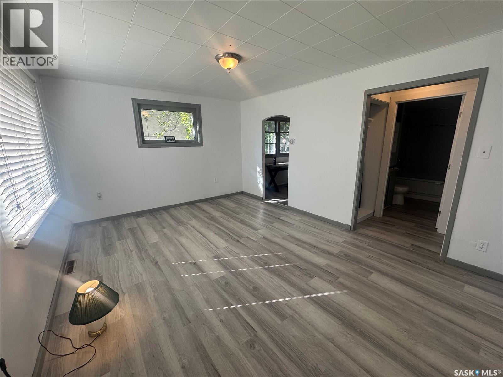 1056 Princess Street, Regina, Saskatchewan  S4T 3Y3 - Photo 3 - SK016479