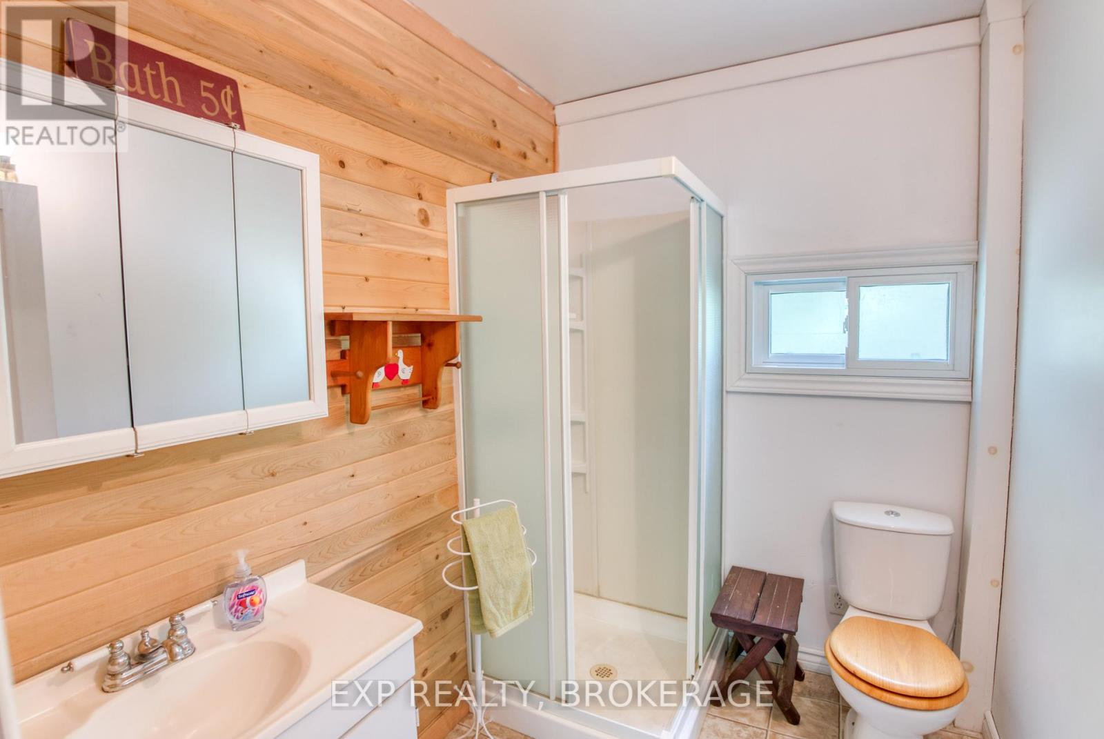 1036 Lakeshore Road, Frontenac (Frontenac Centre), Ontario  K0H 1B0 - Photo 22 - X12361091