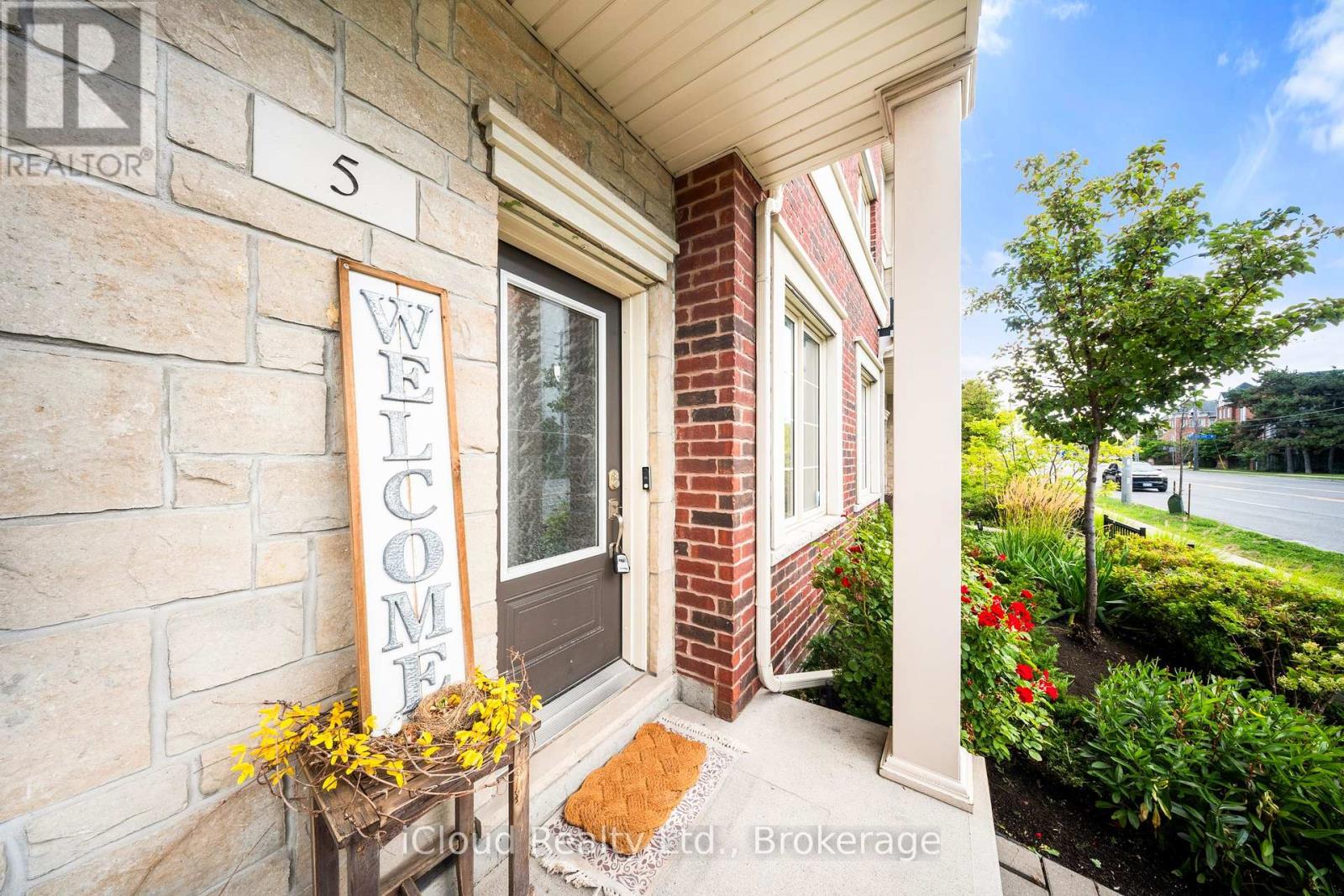 5 - 636 Evans Avenue, Toronto, Ontario  M8W 2W6 - Photo 6 - W12361056