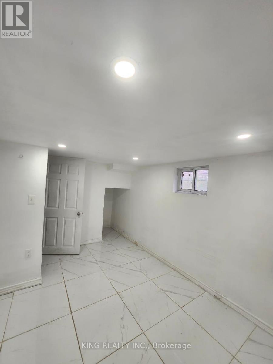 423 Spruce Street, London East, Ontario  N5W 4P2 - Photo 23 - X12361049