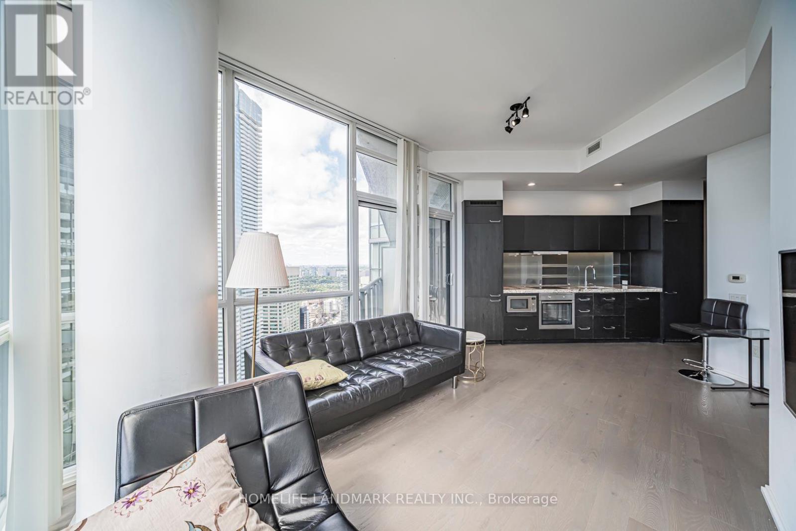 5202 - 45 Charles Street E, Toronto, Ontario  M4Y 0B8 - Photo 19 - C12272579
