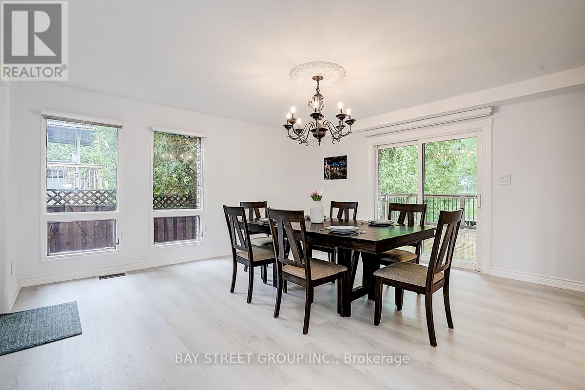 8 Waterbend Drive, Georgina (Keswick South), Ontario  L4P 2S2 - Photo 43 - N12361098