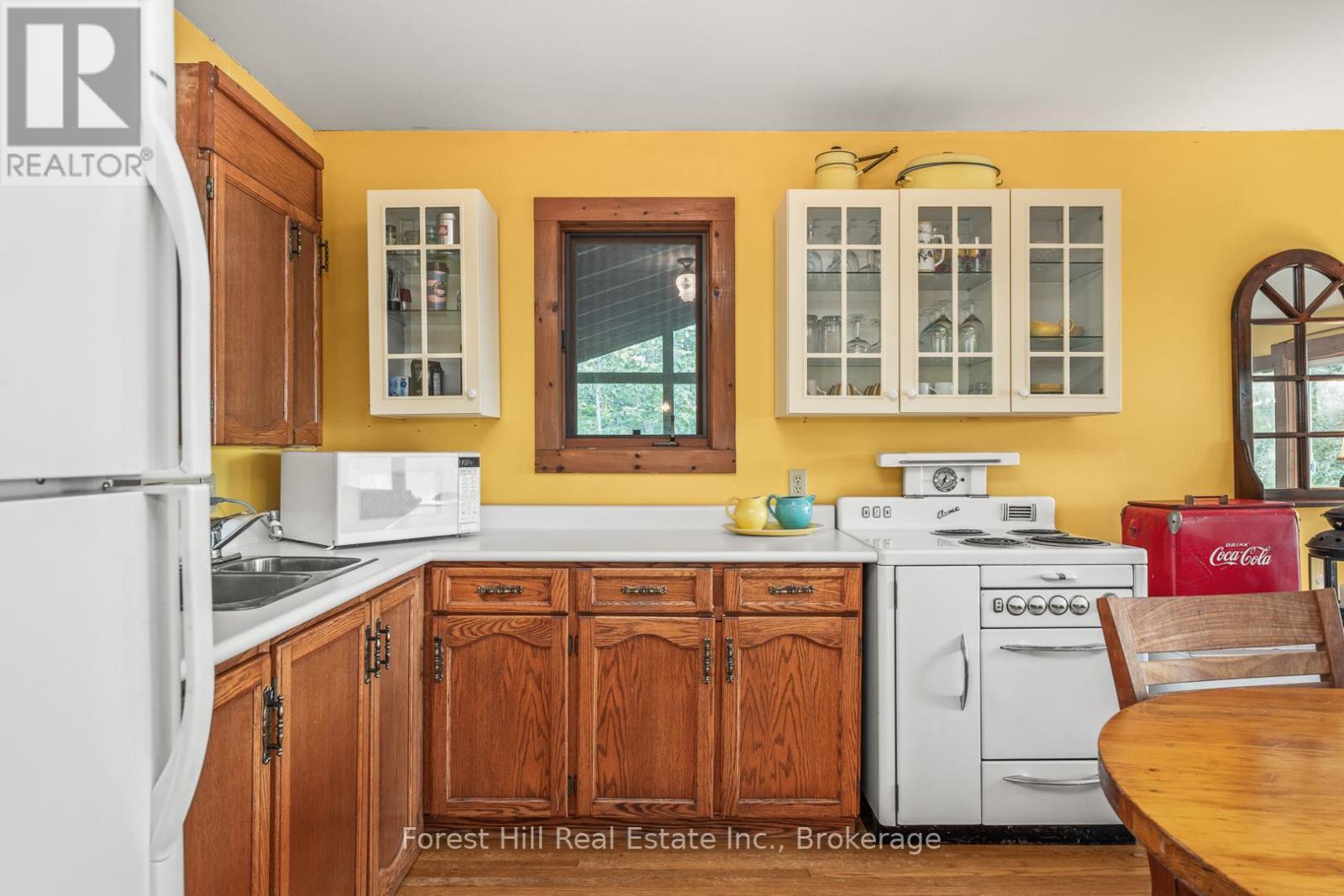 2611 Highway 35, Lake Of Bays, Ontario  P0A 1E0 - Photo 15 - X12361104