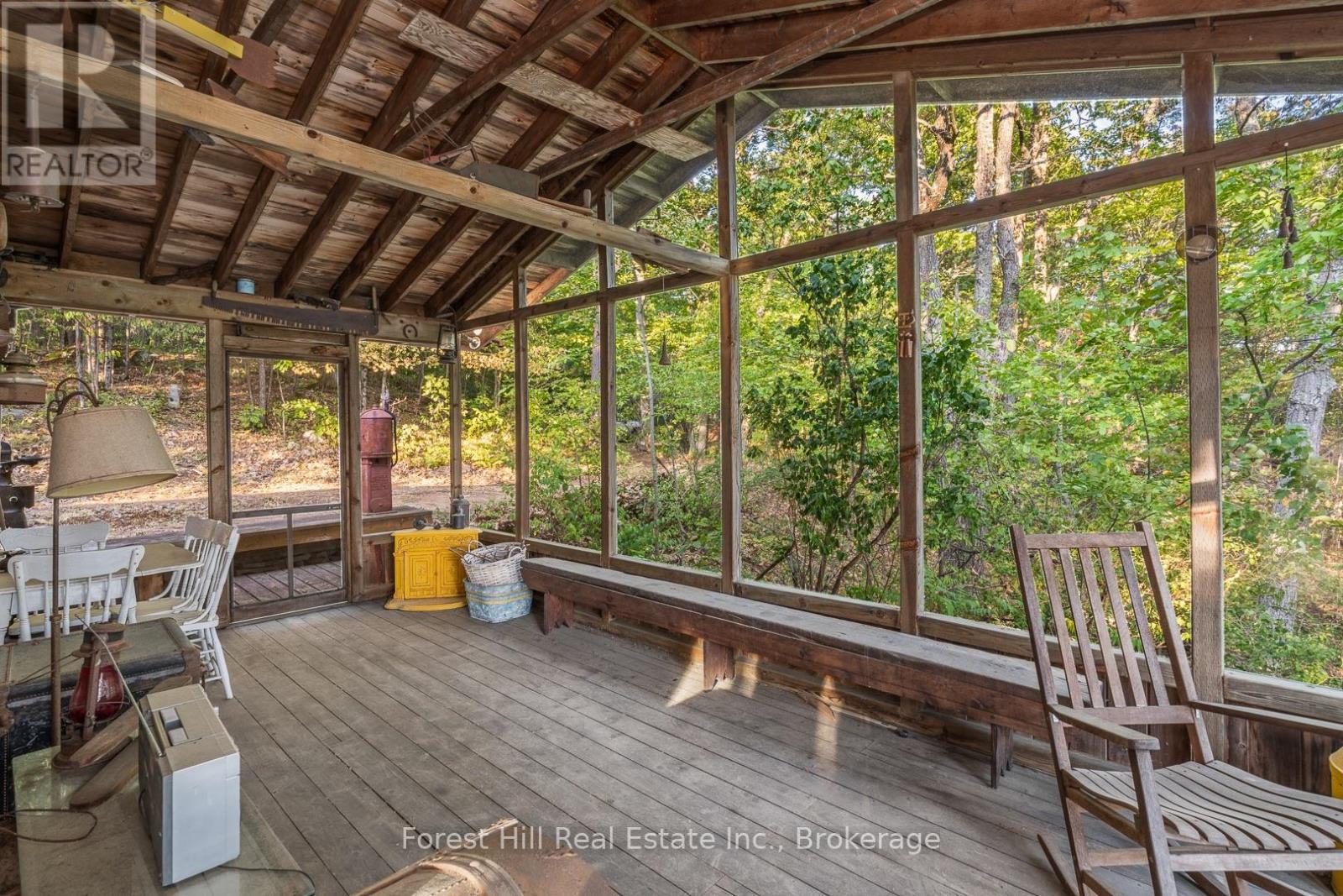 2611 Highway 35, Lake Of Bays, Ontario  P0A 1E0 - Photo 24 - X12361104