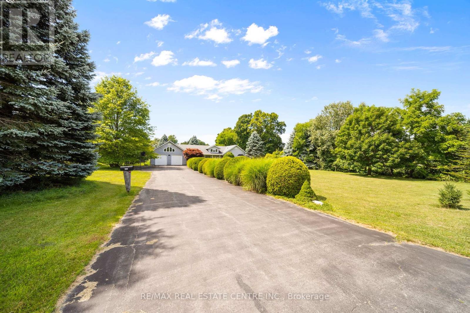 Property at 399 OLD BROCK ROAD image 2