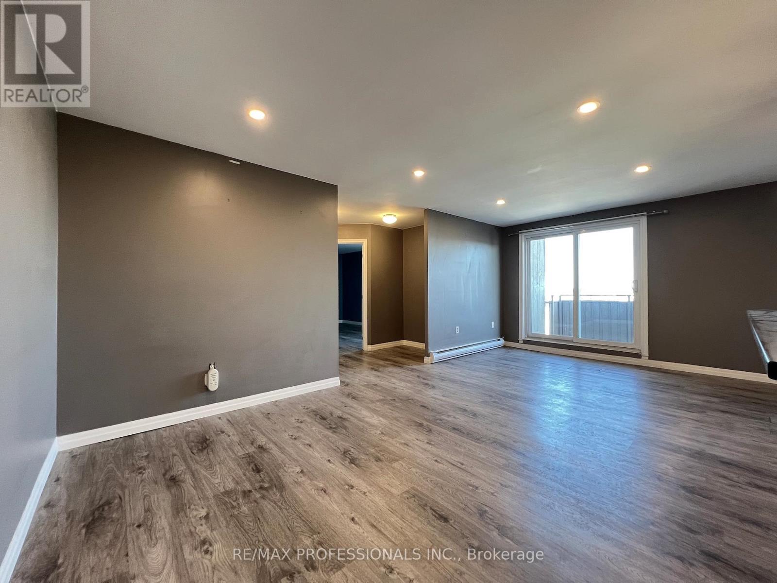 601 - 1102 Jalna Boulevard, London South, Ontario  N6E 1X8 - Photo 16 - X12361078