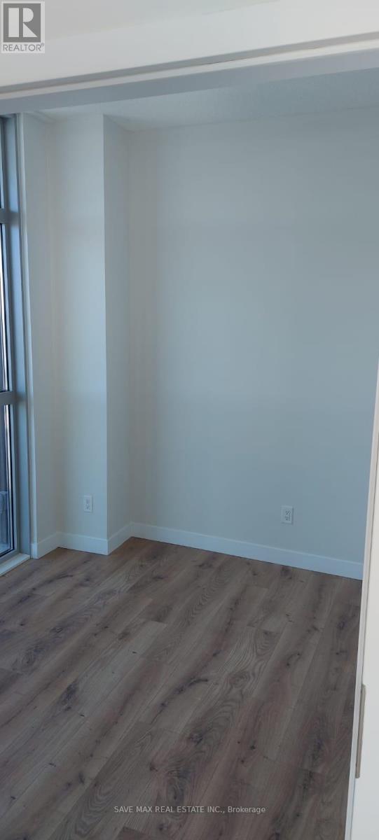Property at 3109 - 60 FREDERICK STREET image 4