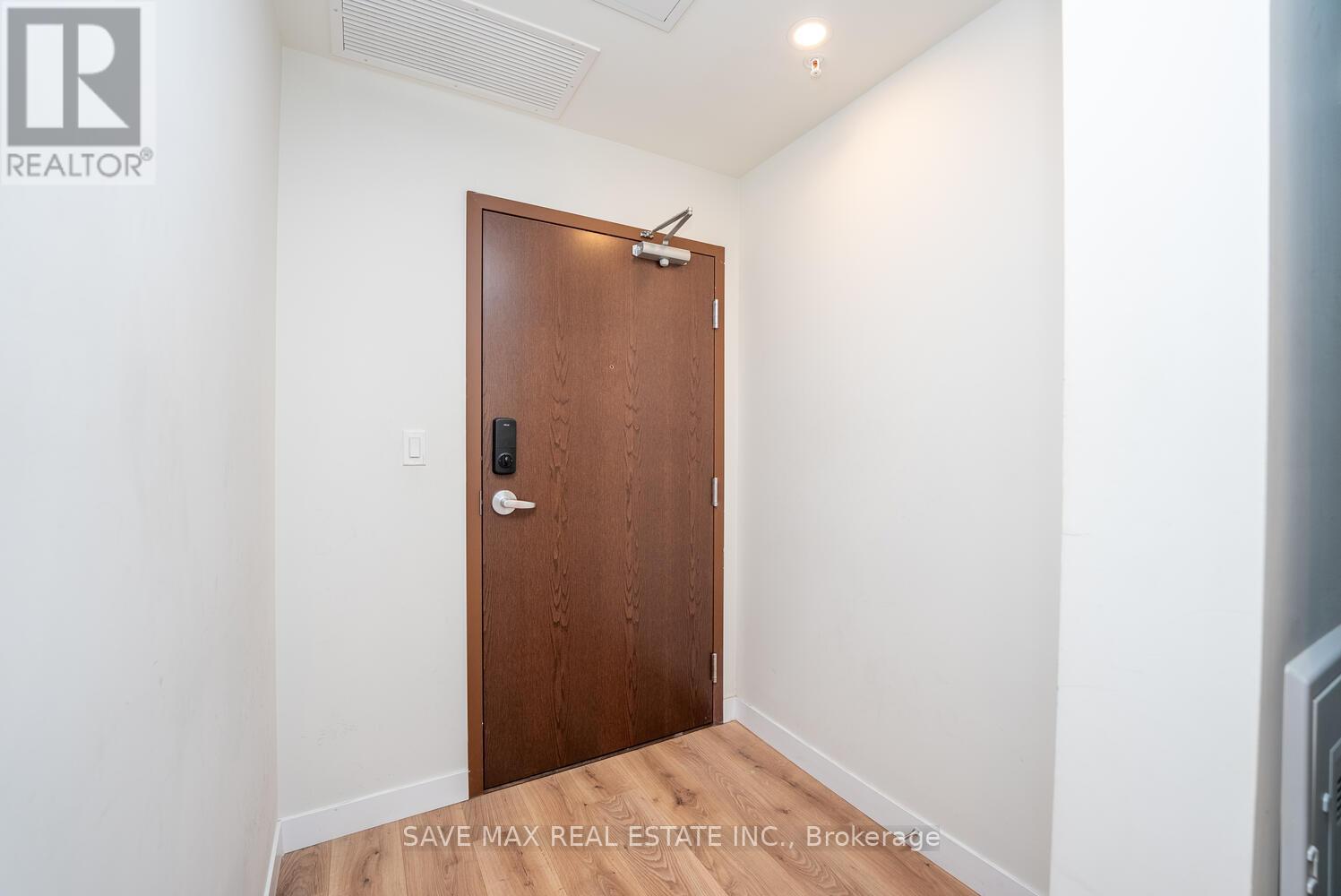 3109 - 60 Frederick Street, Kitchener, Ontario  N2H 0C7 - Photo 6 - X12361102