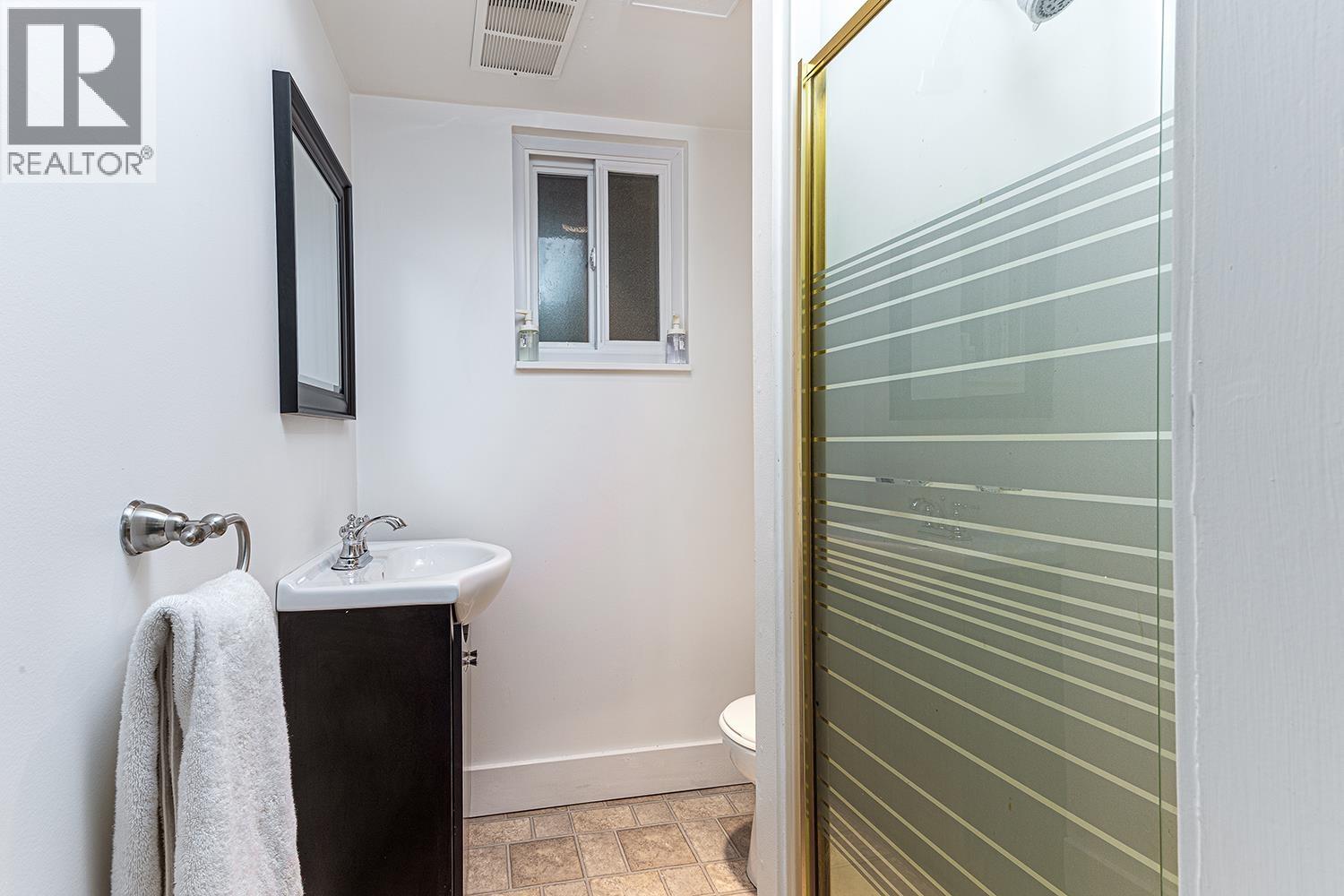 1951 Austin Avenue, Coquitlam, British Columbia  V3K 3R5 - Photo 34 - R3039924