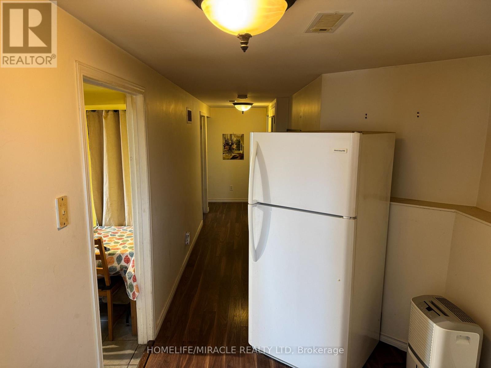 40 St. Charles Street, Belleville, Ontario  K8P 2V8 - Photo 26 - X12361117