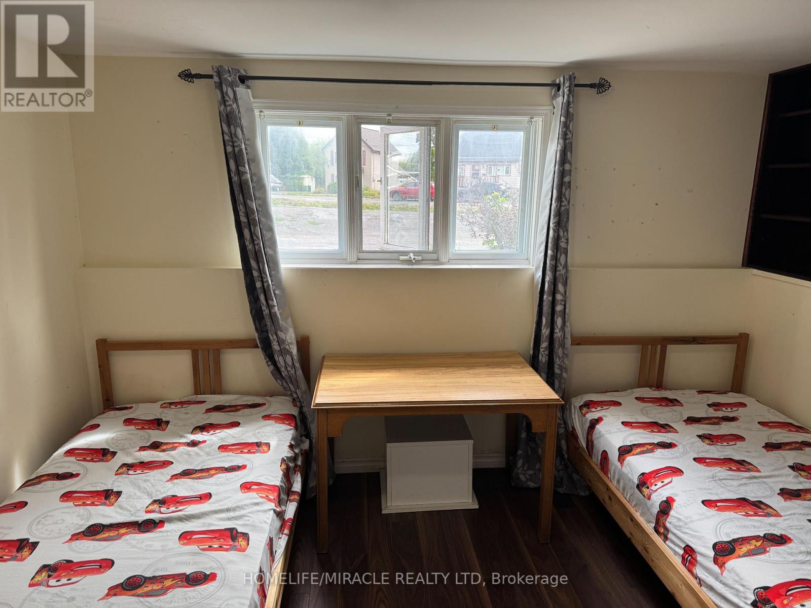 40 St. Charles Street, Belleville, Ontario  K8P 2V8 - Photo 29 - X12361117
