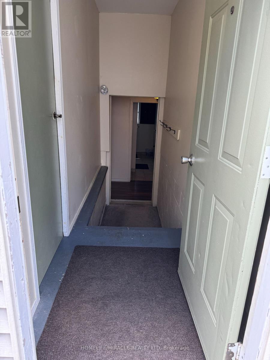 40 St. Charles Street, Belleville, Ontario  K8P 2V8 - Photo 36 - X12361117