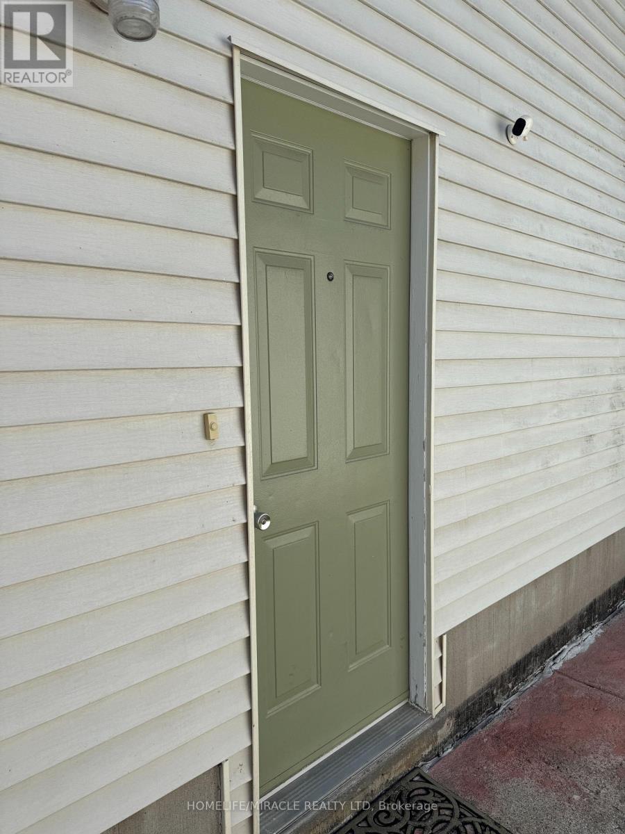 40 St. Charles Street, Belleville, Ontario  K8P 2V8 - Photo 37 - X12361117