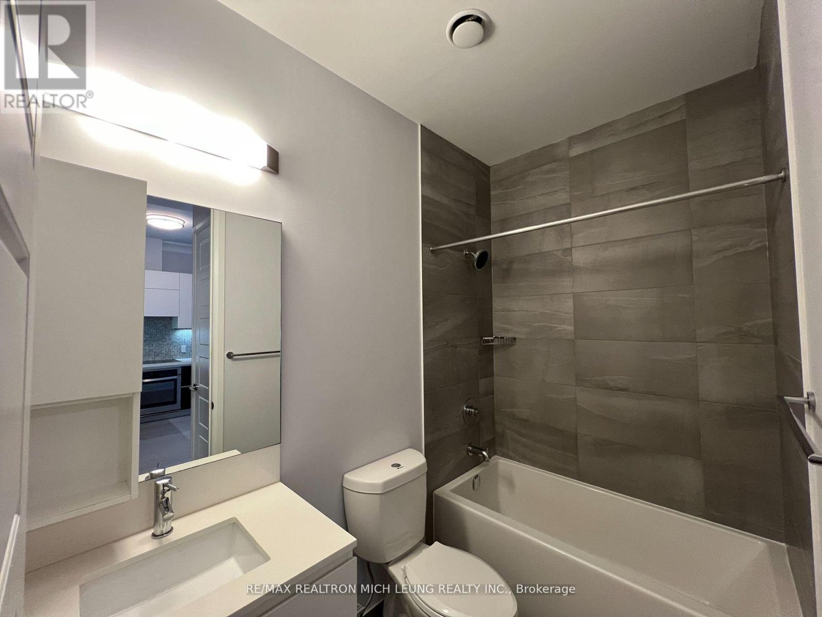 103 - 25 Water Walk Drive, Markham, Ontario  L6G 0G3 - Photo 18 - N12361135