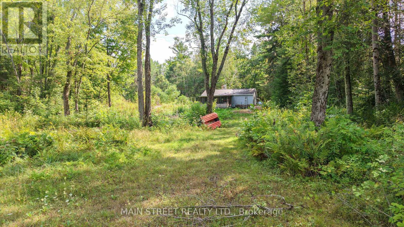 6583 Pioneer Village Lane, Ramara, Ontario  L0K 1W0 - Photo 16 - S12361149