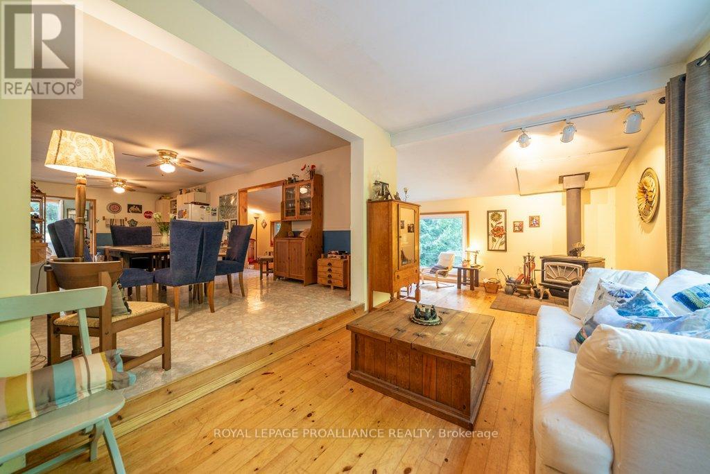 4325a Road 506, North Frontenac, Ontario  K0H 1K0 - Photo 22 - X12361182
