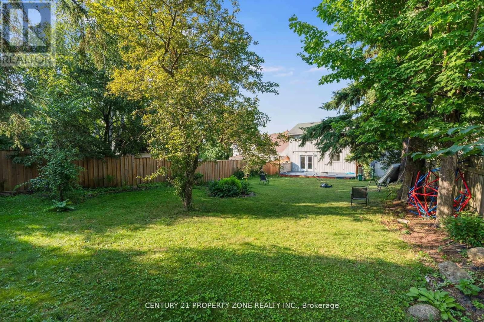 22 A John Street W, Orangeville, Ontario  L9W 2P1 - Photo 31 - W12346422