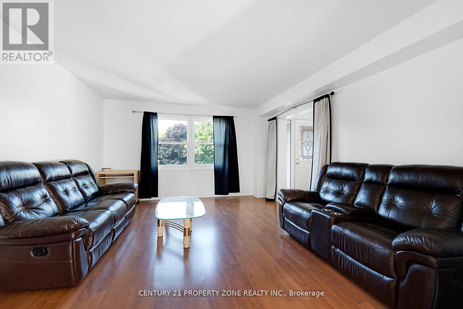 22 A John Street W, Orangeville, Ontario  L9W 2P1 - Photo 9 - W12346422