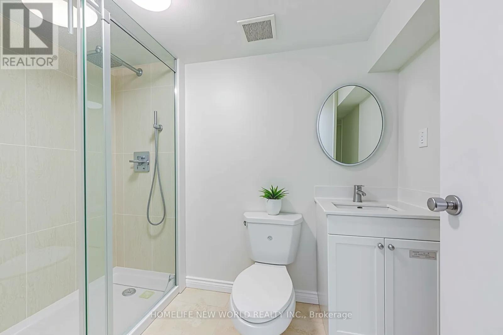 3957 Renfrew Crescent, Mississauga, Ontario  L5L 4J6 - Photo 31 - W12361144