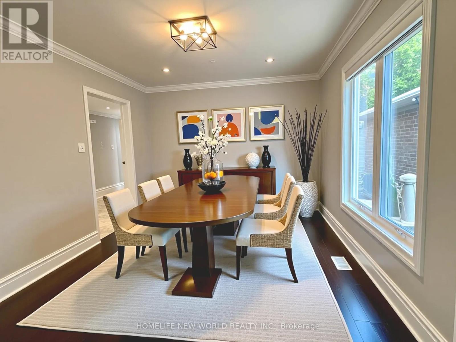 3957 Renfrew Crescent, Mississauga, Ontario  L5L 4J6 - Photo 7 - W12361144