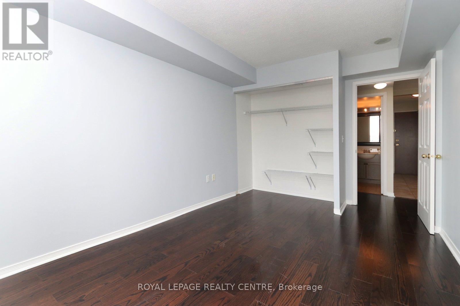 1604 - 15 Michael Power Place, Toronto, Ontario  M9A 5G4 - Photo 12 - W12361150