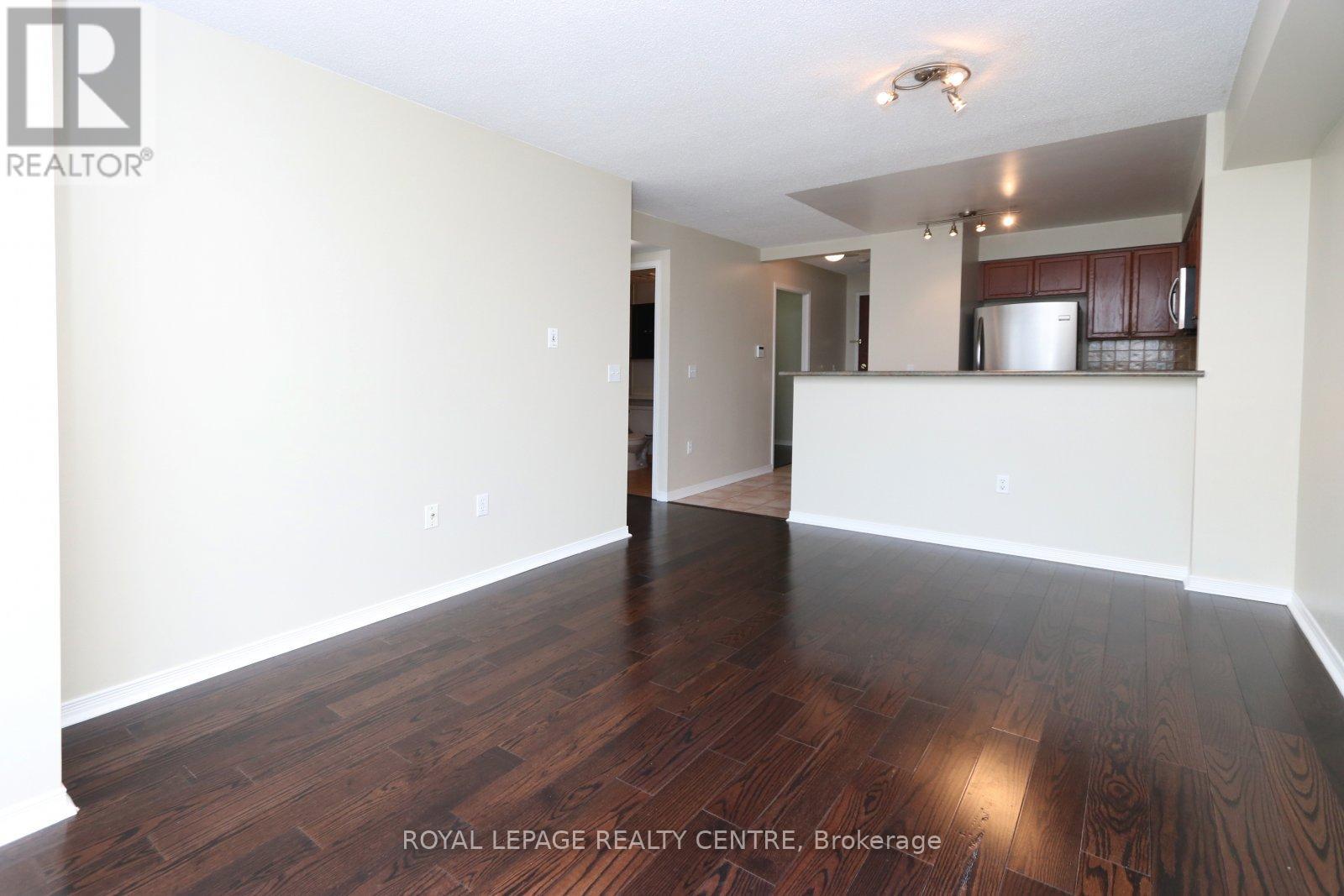 1604 - 15 Michael Power Place, Toronto, Ontario  M9A 5G4 - Photo 5 - W12361150