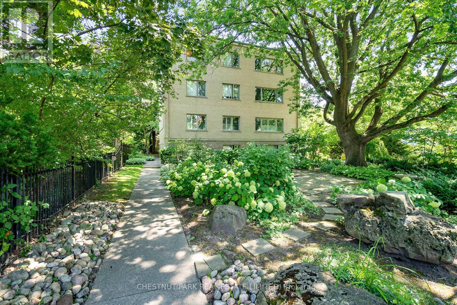 Property at 103 - 31 ROSEDALE ROAD image 4