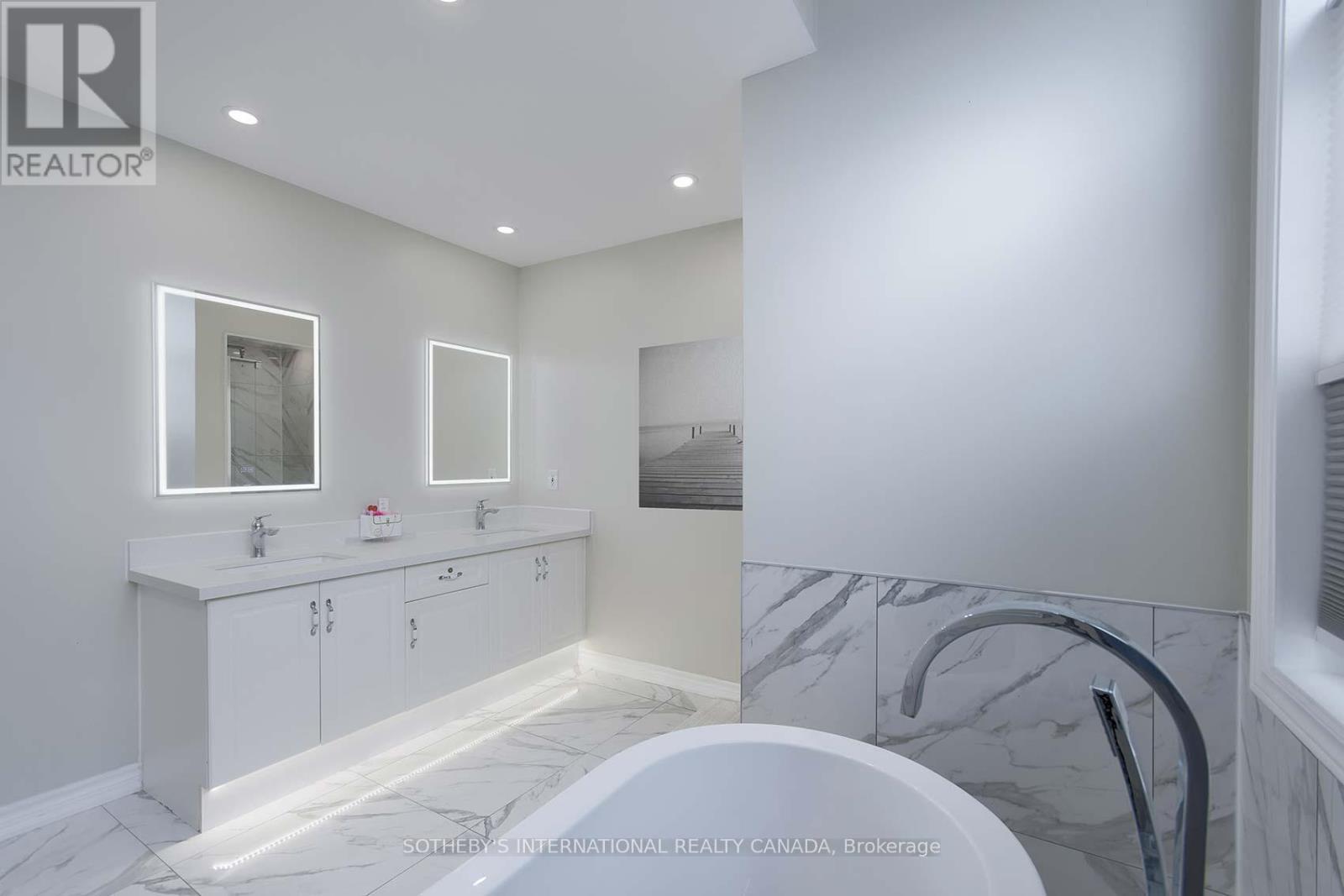 107 Saint Francis Avenue, Vaughan, Ontario  L4H 2A3 - Photo 21 - N12297369
