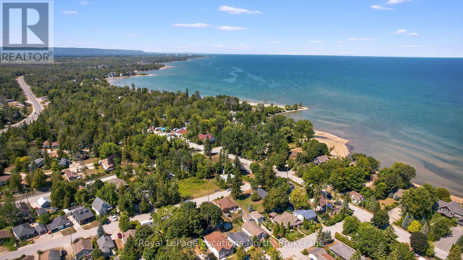 19 70th Street N, Wasaga Beach, Ontario  L9Z 1T6 - Photo 35 - S12359804