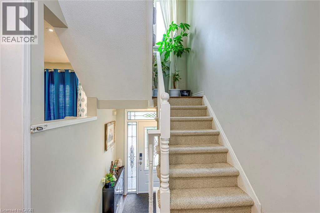 2237 Prescott Place, Burlington, Ontario  L7L 6L3 - Photo 23 - 40762985