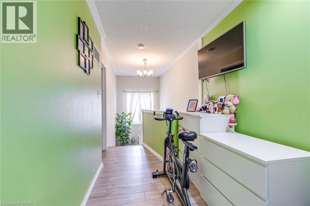 2237 Prescott Place, Burlington, Ontario  L7L 6L3 - Photo 25 - 40762985
