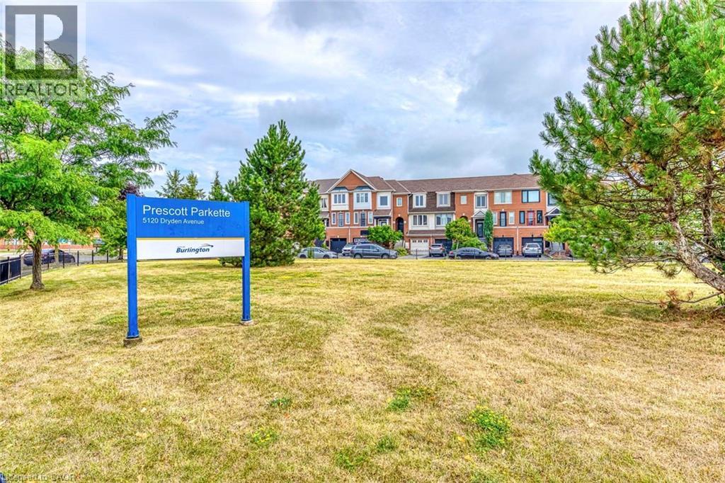 2237 Prescott Place, Burlington, Ontario  L7L 6L3 - Photo 3 - 40762985