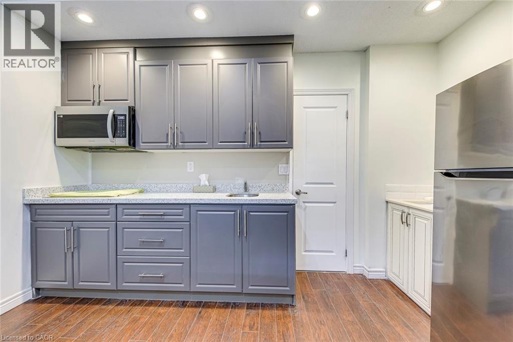 2237 Prescott Place, Burlington, Ontario  L7L 6L3 - Photo 38 - 40762985