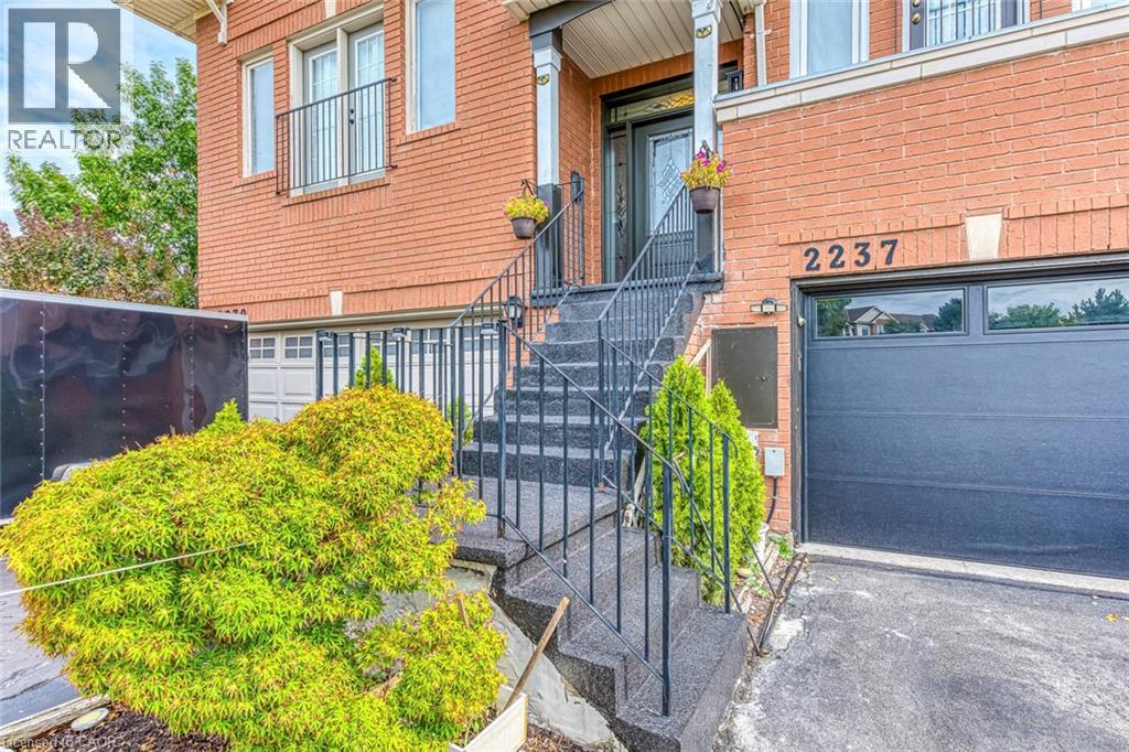 2237 Prescott Place, Burlington, Ontario  L7L 6L3 - Photo 6 - 40762985