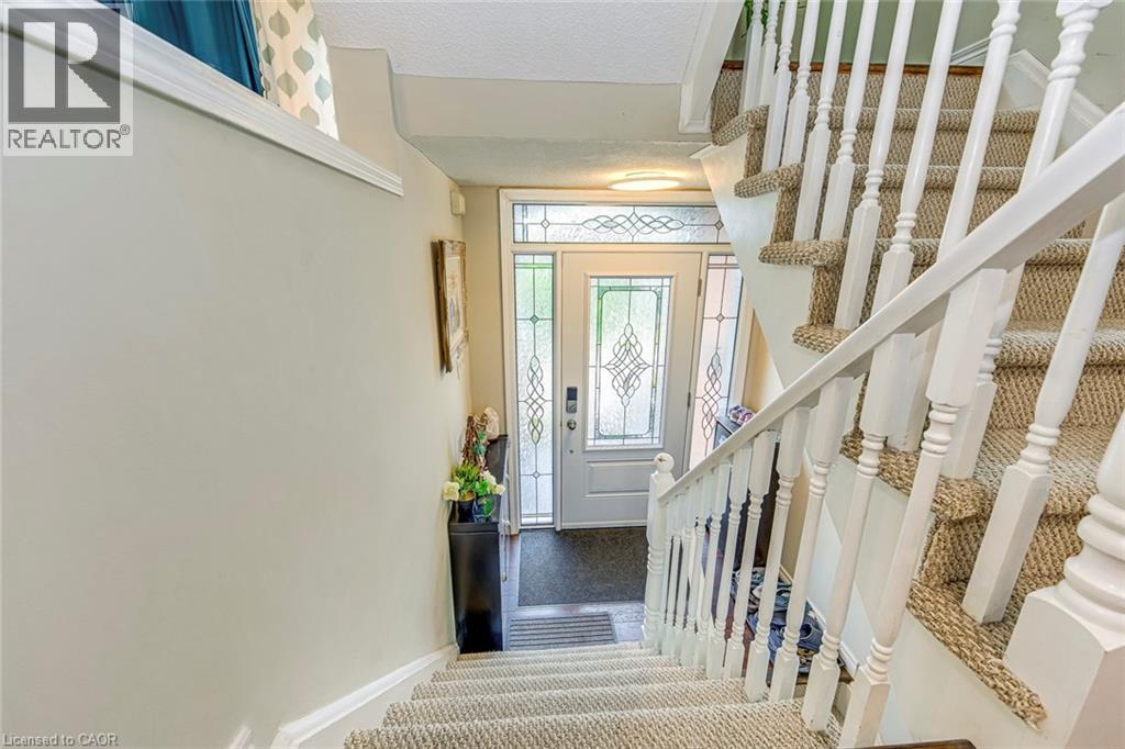 2237 Prescott Place, Burlington, Ontario  L7L 6L3 - Photo 7 - 40762985