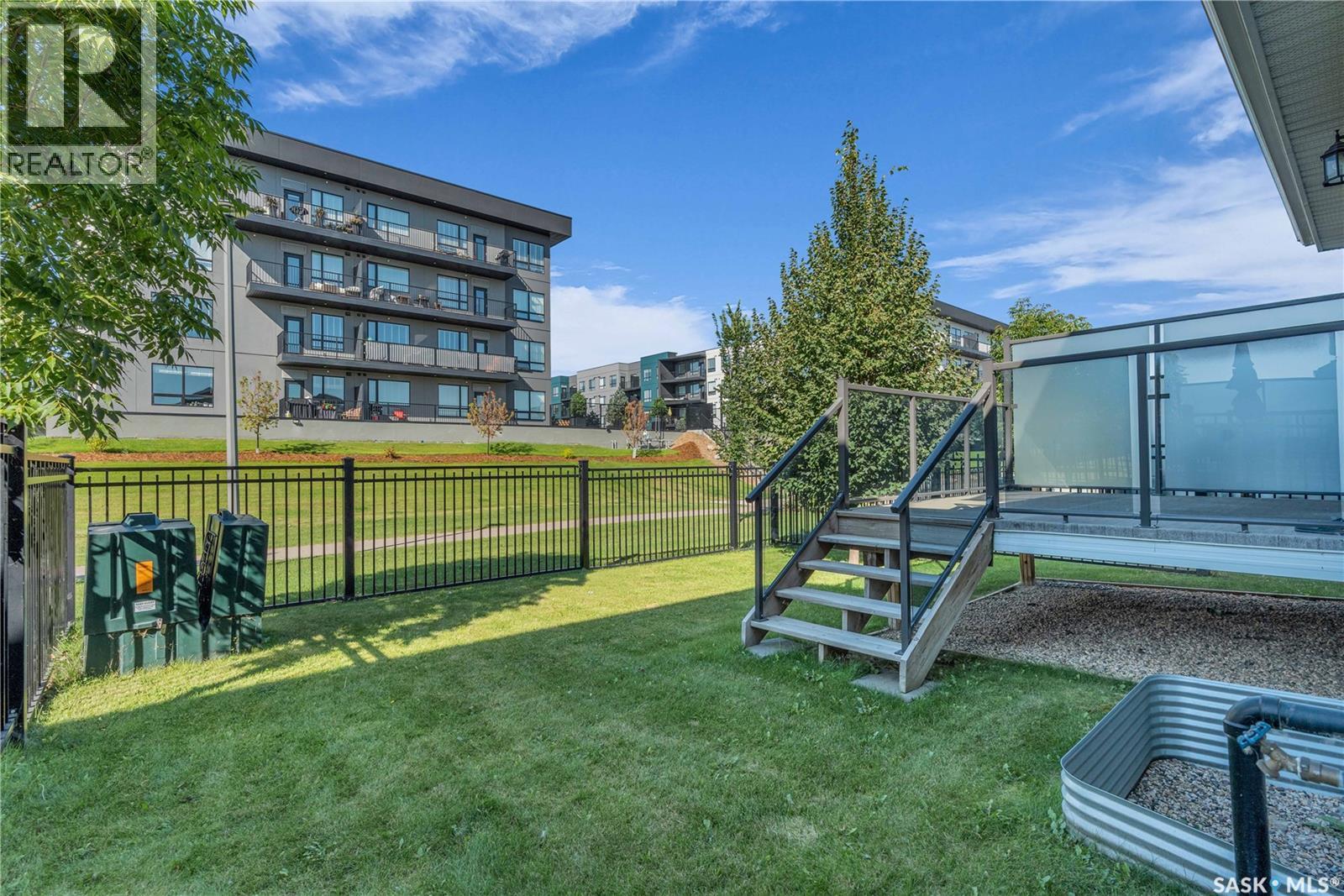 131 315 Dickson Crescent, Saskatoon, Saskatchewan  S7T 0T8 - Photo 3 - SK016452