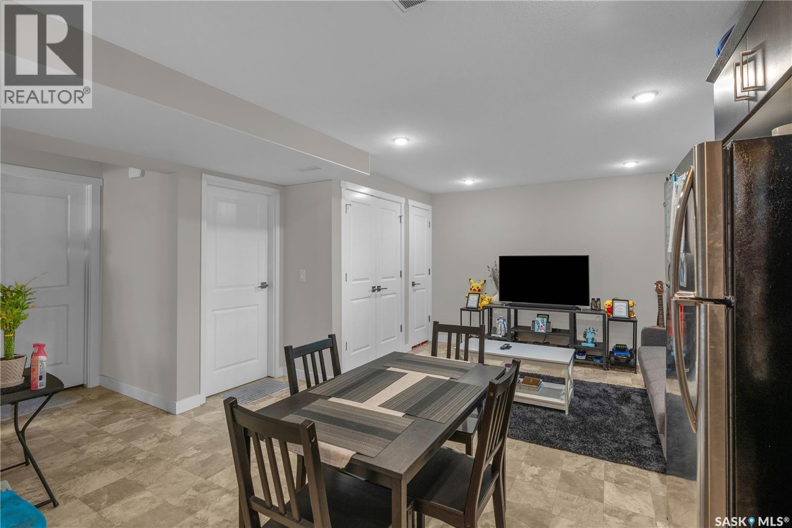 131 315 Dickson Crescent, Saskatoon, Saskatchewan  S7T 0T8 - Photo 32 - SK016452