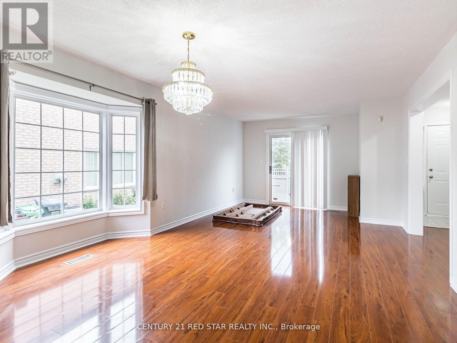 95 Yellow Brick Road, Brampton, Ontario  L6V 4K7 - Photo 15 - W12361176