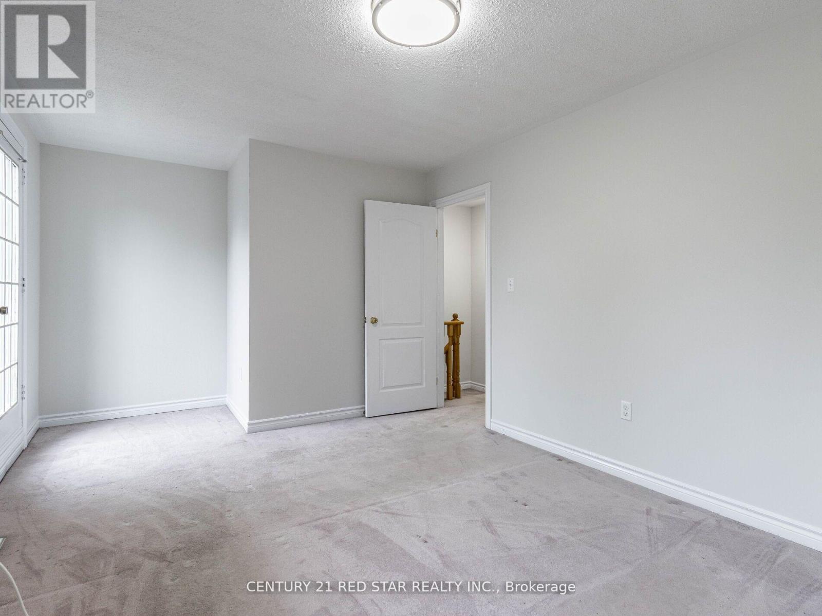 95 Yellow Brick Road, Brampton, Ontario  L6V 4K7 - Photo 24 - W12361176