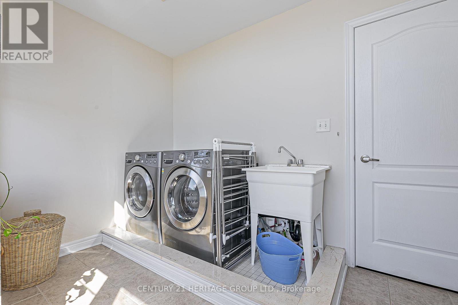 44 Madison Avenue, Richmond Hill (Oak Ridges), Ontario  L4E 2Z6 - Photo 43 - N12360187