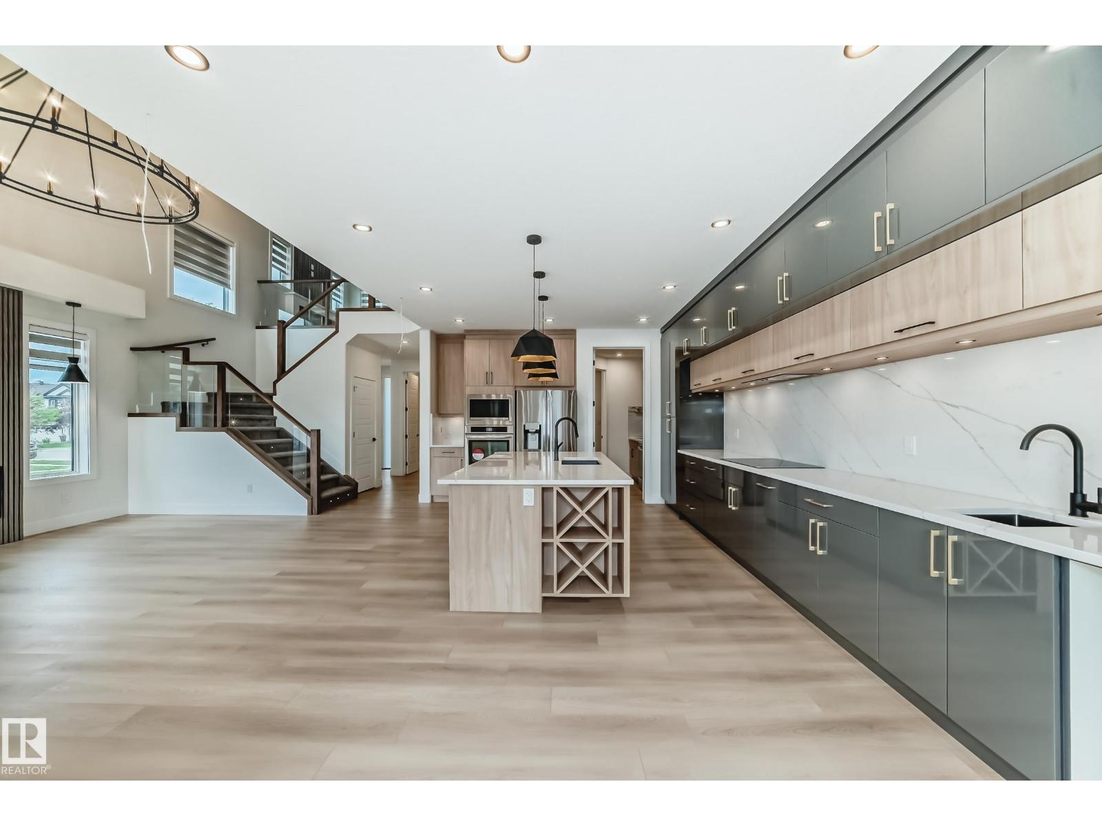 Property at 100 RUE MONETTE image 4