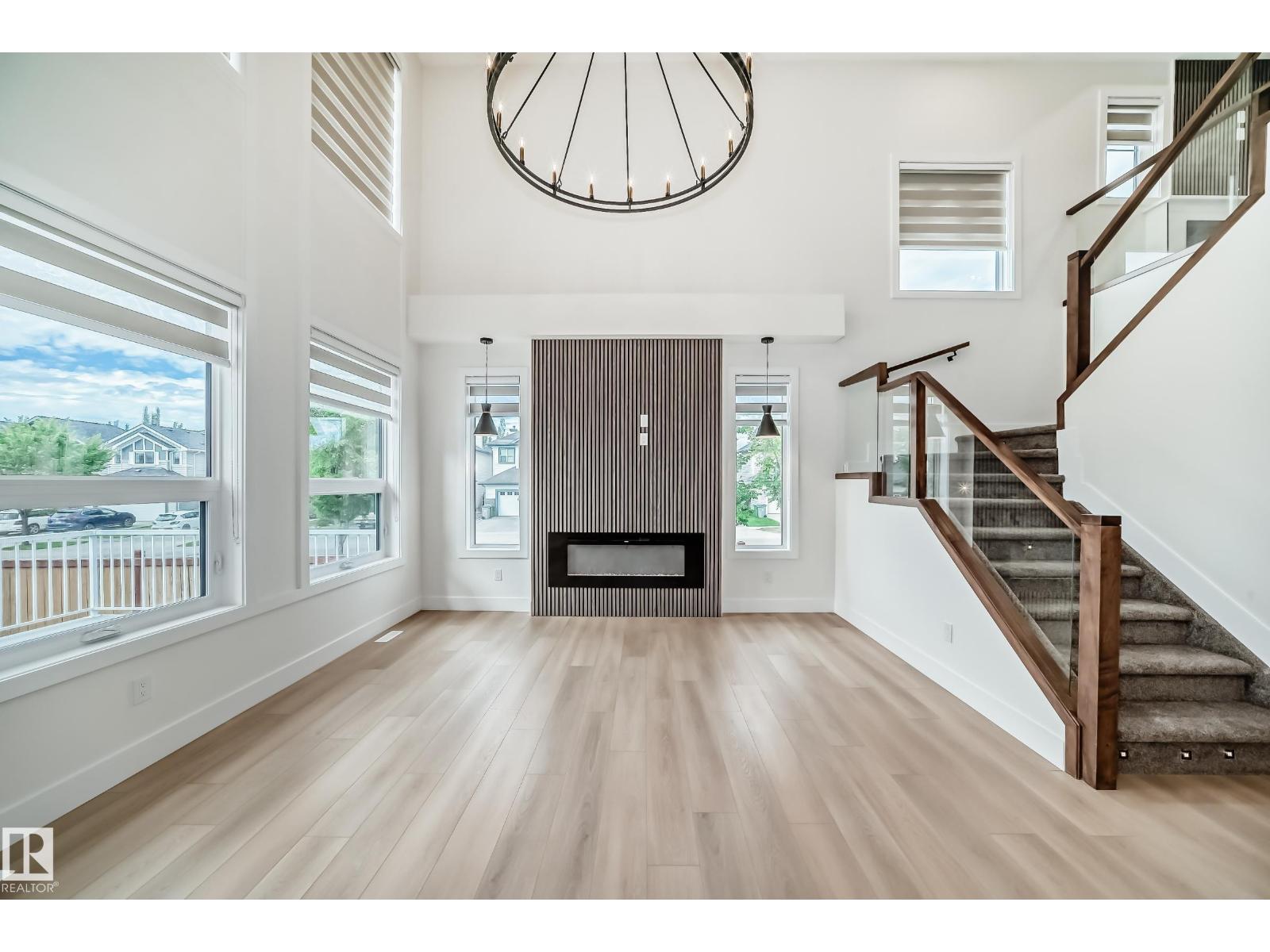 Property at 100 RUE MONETTE image 5